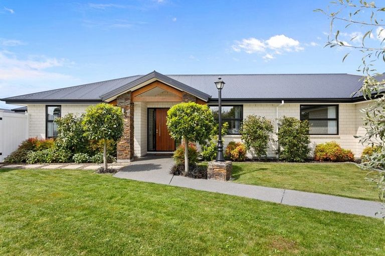 Photo of property in 3 Springbrook Close, Rangiora, 7400