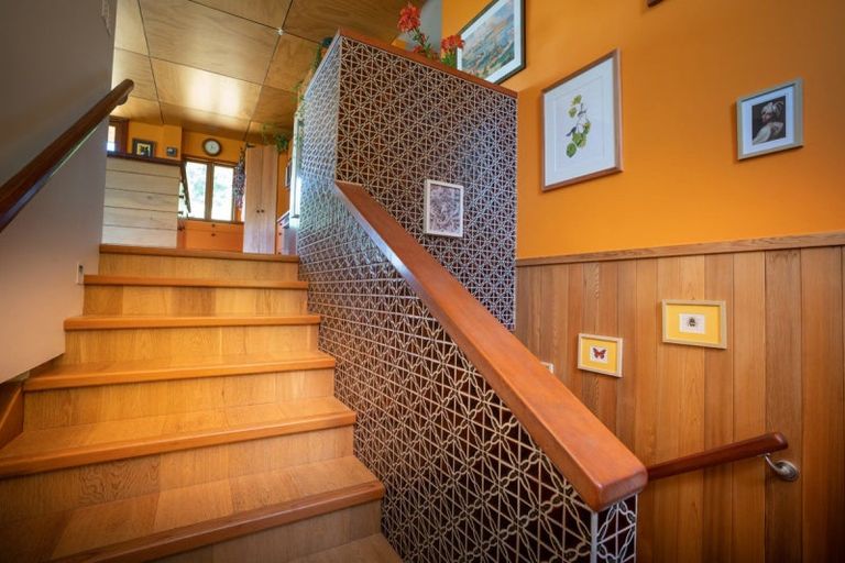 Photo of property in 4 Awaroa Lane, Sumner, Christchurch, 8081