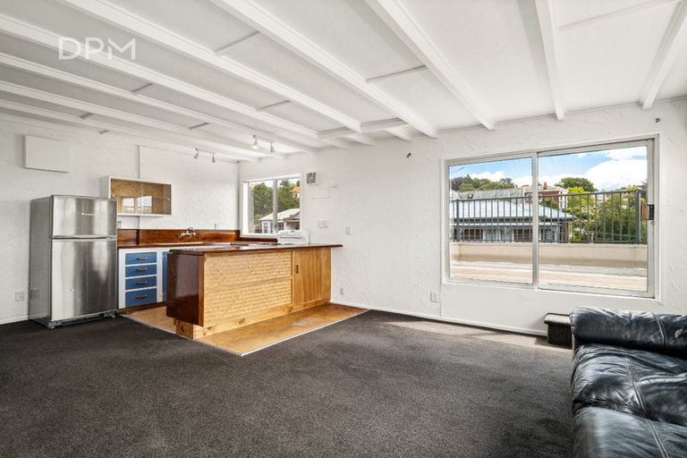 Photo of property in 1/51 Manor Place, Dunedin Central, Dunedin, 9016