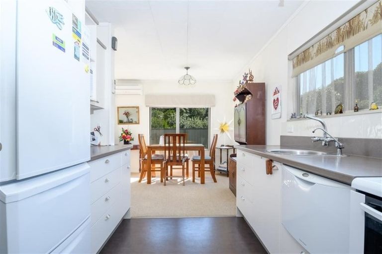 Photo of property in 2/12 Dundas Street, The Wood, Nelson, 7010