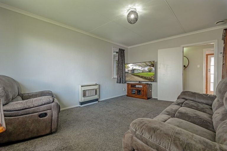 Photo of property in 135 Gillespies Line, Cloverlea, Palmerston North, 4412