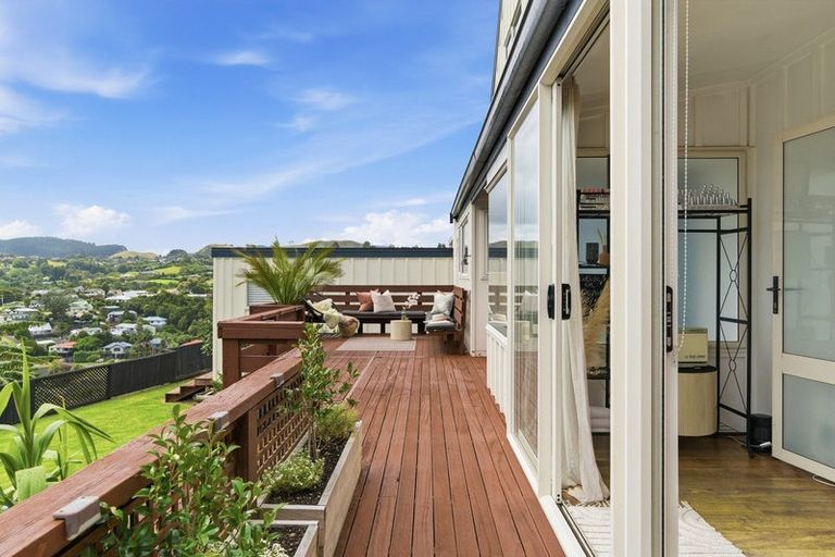Photo of property in 43 Osprey Drive, Welcome Bay, Tauranga, 3112
