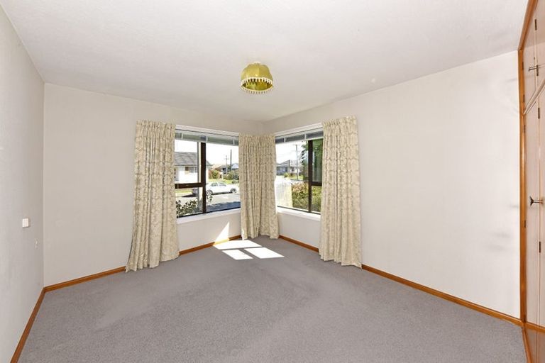 Photo of property in 24 Greenhurst Street, Sockburn, Christchurch, 8042