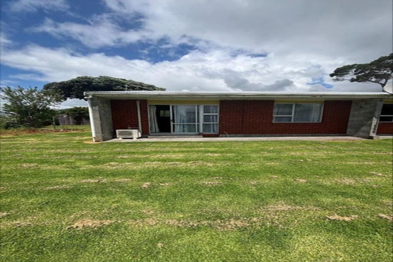 Photo of property in 20 Mouatt Street, Waitara, 4320