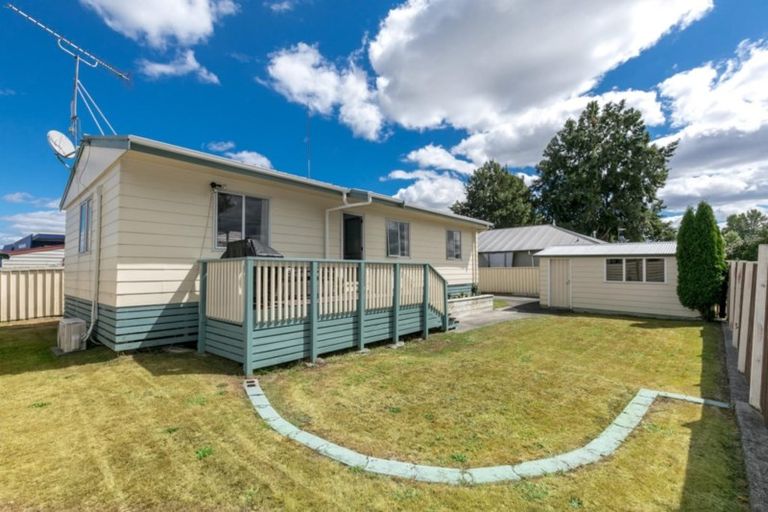 Photo of property in 86a Kahikatea Drive, Melville, Hamilton, 3206