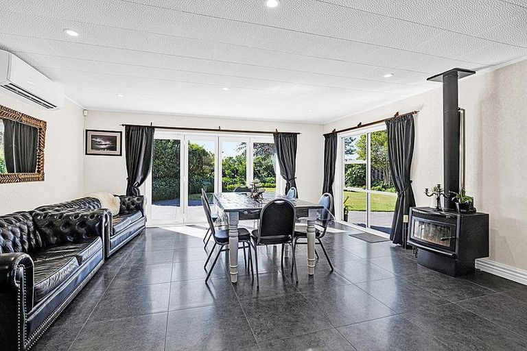 Photo of property in 289 Glover Road, Hawera, 4610