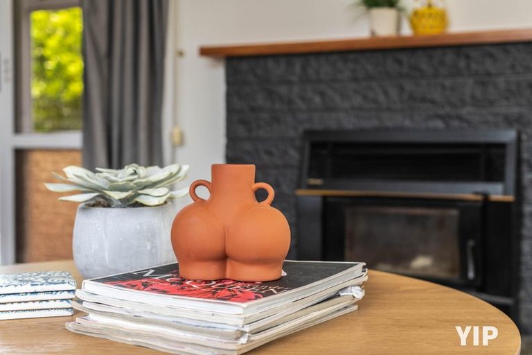 Photo of property in 17 Baylands Drive, Newlands, Wellington, 6037