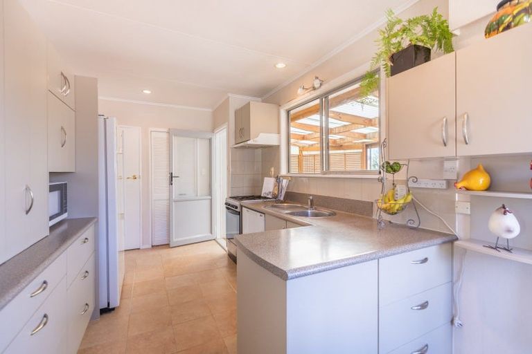 Photo of property in 3 Shortland Street, Tamatea, Napier, 4112