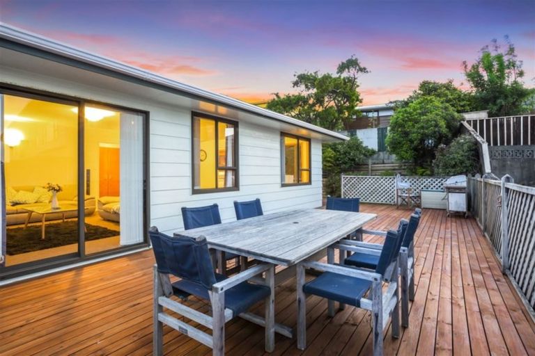 Photo of property in 7 Beauly Grove, Papakowhai, Porirua, 5024