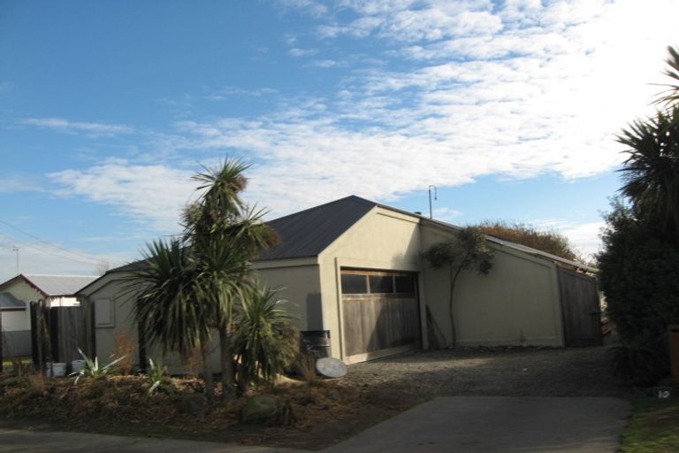 Photo of property in 10 Blake Street, New Brighton, Christchurch, 8061