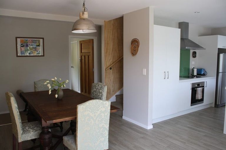 Photo of property in 39 Long Street, Raglan, 3225