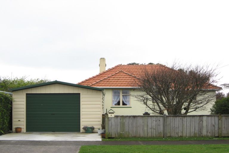 Photo of property in 2/5 Timandra Street, Welbourn, New Plymouth, 4312