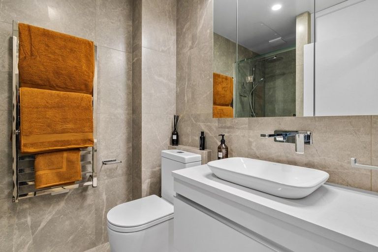 Photo of property in 1a/4 Fleet Street, Devonport, Auckland, 0624