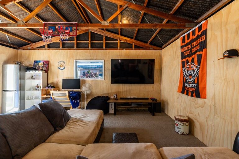 Photo of property in 43 Ryan Crescent, Greenmeadows, Napier, 4112