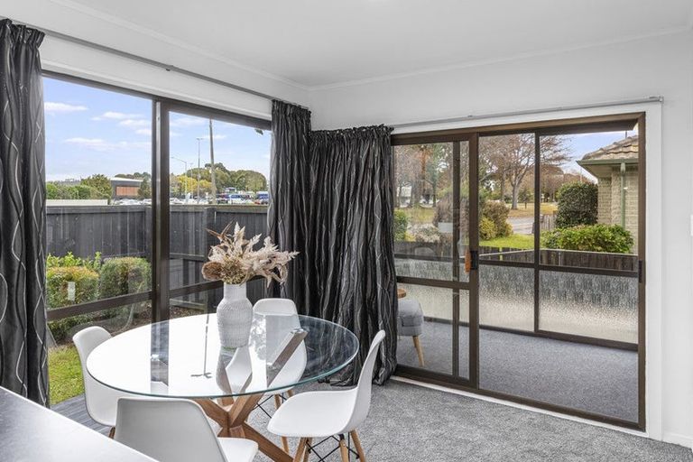 Photo of property in 250a Harewood Road, Bishopdale, Christchurch, 8053