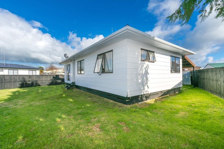 Photo of property in 18a Pringle Place, Nawton, Hamilton, 3200