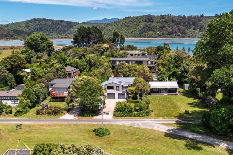 Photo of property in 85 Bishop Road, Parapara, Takaka, 7182