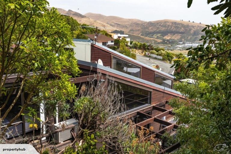 Photo of property in 95 Cannon Hill Crescent, Mount Pleasant, Christchurch, 8081