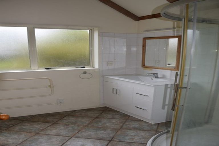 Photo of property in 13 Noel Williams Place, Windsor Park, Auckland, 0630