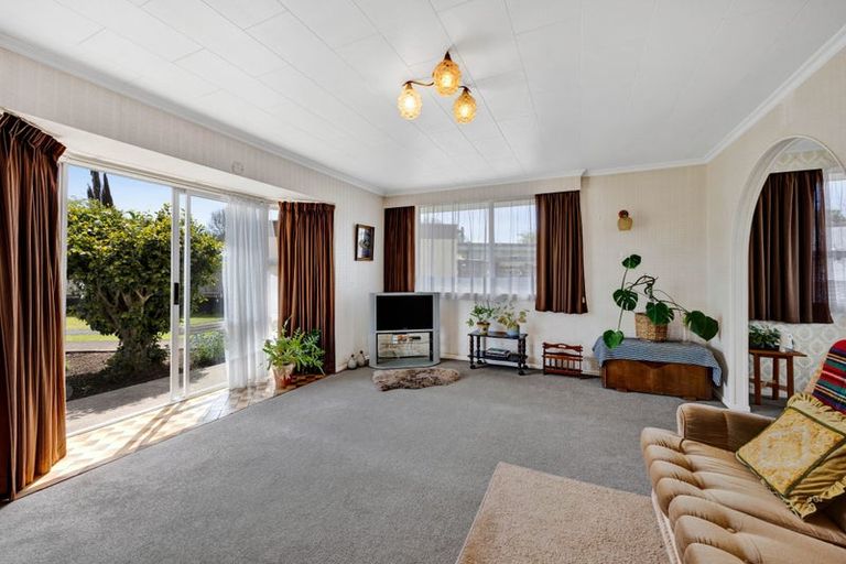 Photo of property in 3 Caesar Street, Stratford, 4332