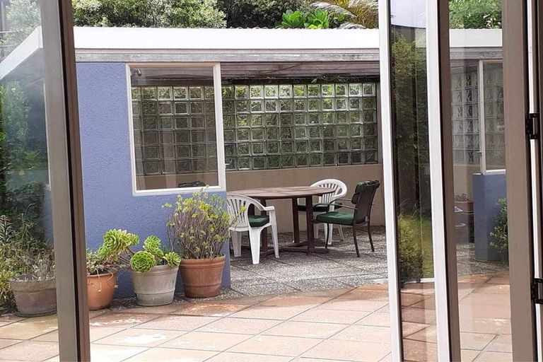 Photo of property in 76 Glenstrae Road, Redcliffs, Christchurch, 8081