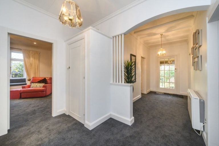 Photo of property in 302 Park Road, Hokowhitu, Palmerston North, 4410