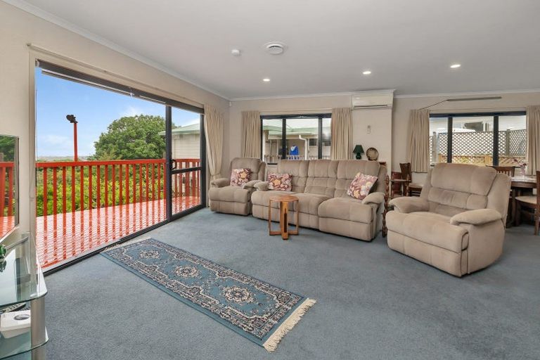 Photo of property in 5 Noone Close, Onerahi, Whangarei, 0110