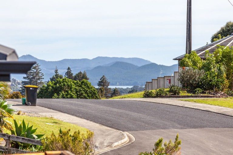 Photo of property in 103 Estuary View, Whangamata, 3620