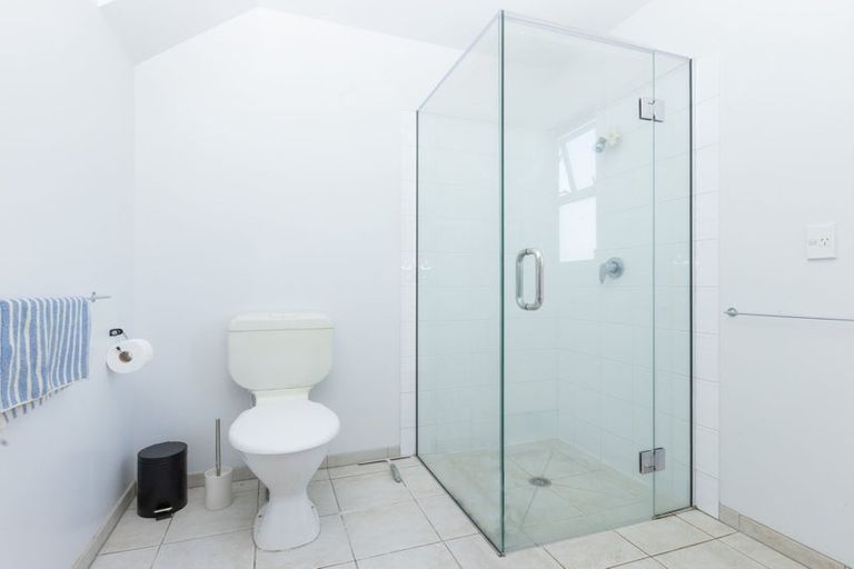 Photo of property in 14a Elizabeth Street, Riccarton, Christchurch, 8011