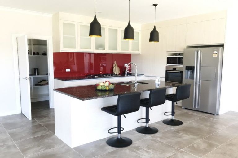 Photo of property in 30 Mcintosh Drive, Pokeno, 2471