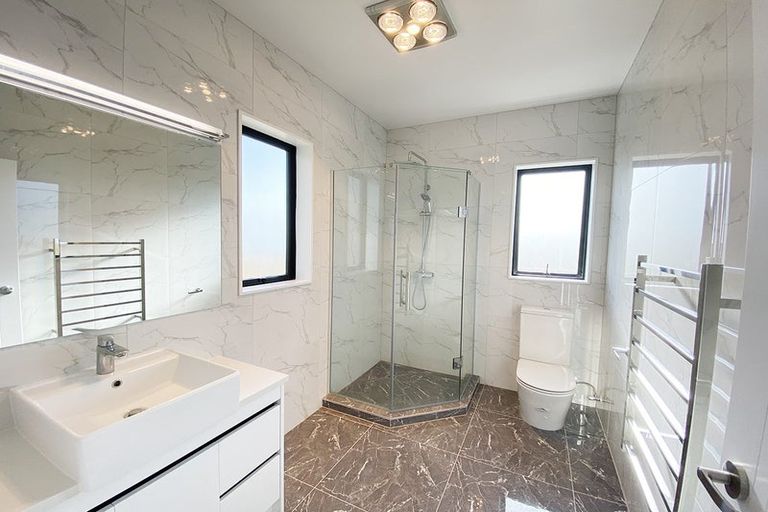 Photo of property in 45 Hikuawa Road, Flat Bush, Auckland, 2019