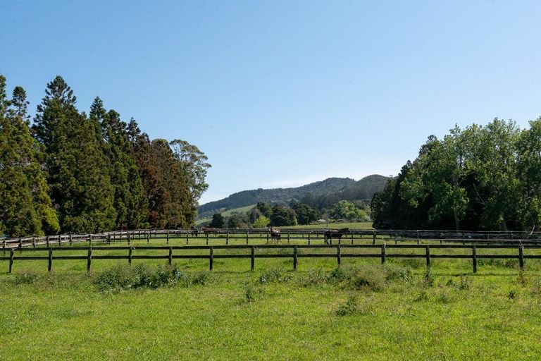 Photo of property in 291 North Road, Clevedon, Papakura, 2582