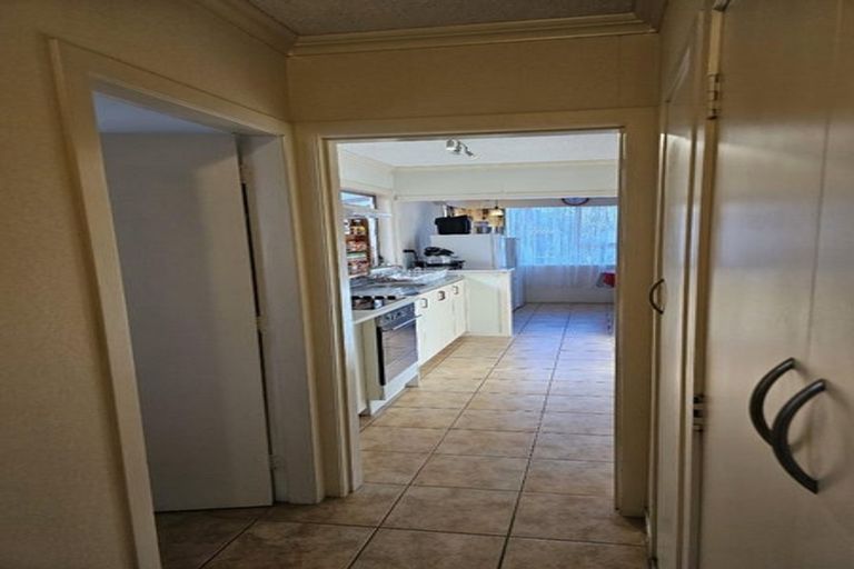 Photo of property in 28 Fuchsia Avenue, Pukete, Hamilton, 3200