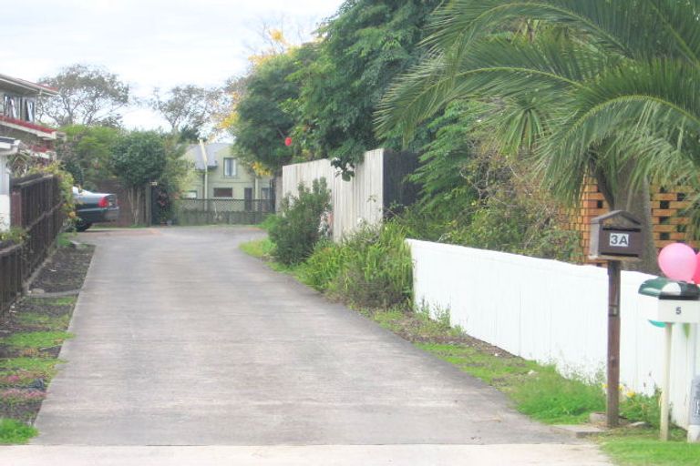 Photo of property in 5a Omana Road, Papatoetoe, Auckland, 2025