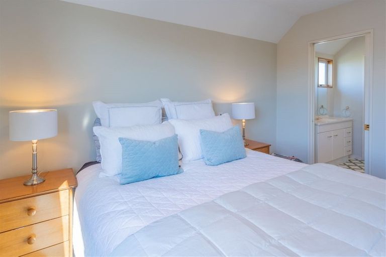 Photo of property in 342 Sawyers Arms Road, Bishopdale, Christchurch, 8053