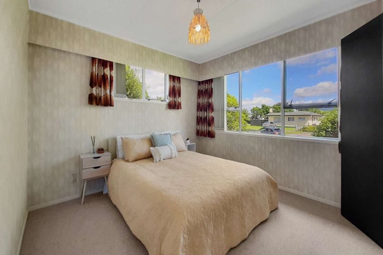 Photo of property in 27 Browning Crescent, Owhata, Rotorua, 3010