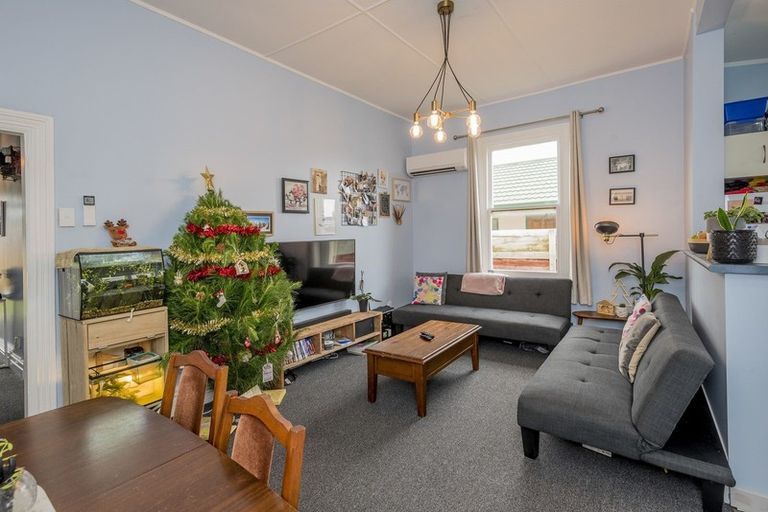 Photo of property in 123 Cambridge Street, Levin, 5510