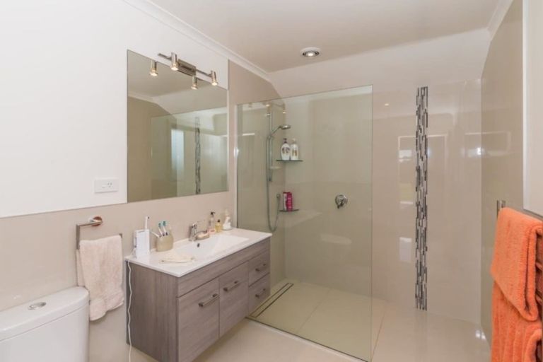 Photo of property in 29 Milbel Way, Levin, 5571