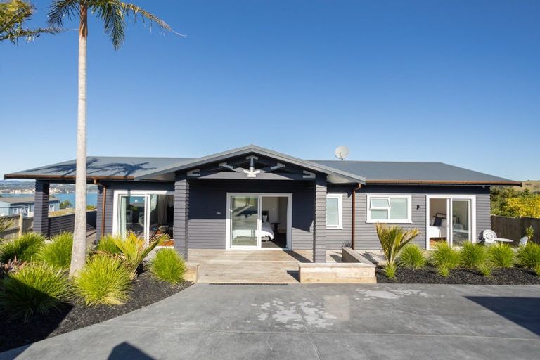 Photo of property in 89 Centennial Drive, Whitianga, 3510