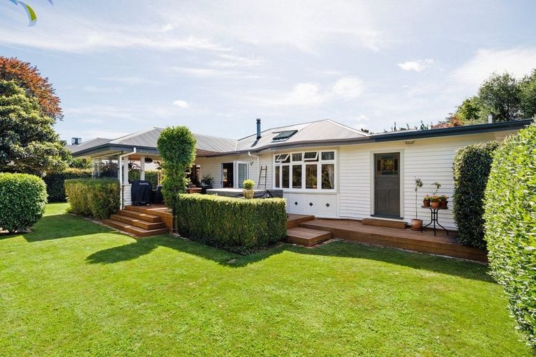 Photo of property in 2 Murray Street, Leamington, Cambridge, 3432