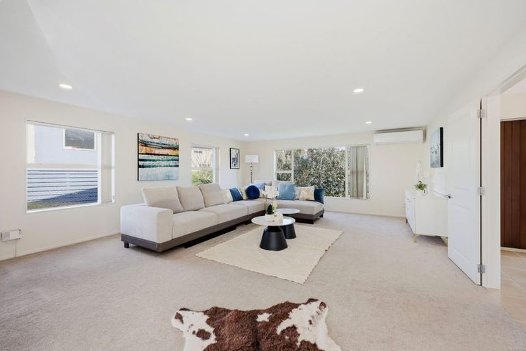 Photo of property in 74a Priestley Drive, Bucklands Beach, Auckland, 2014