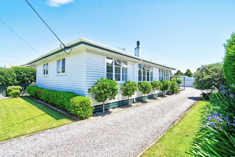Photo of property in 4 Wyndham Street, Carterton, 5713