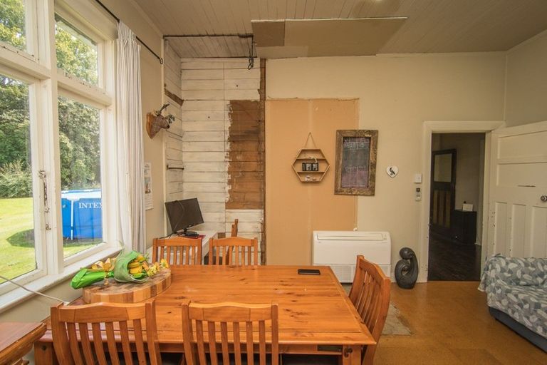 Photo of property in 381 Pareora River Road, Saint Andrews, Timaru, 7972