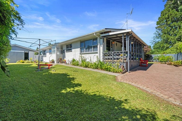 Photo of property in 26 Totara Drive, St Andrews, Hamilton, 3200