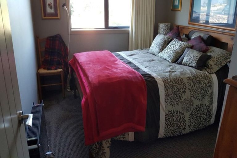 Photo of property in 76 Ohau Drive, Lake Ohau, Twizel, 9412