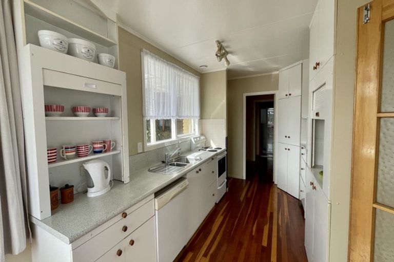 Photo of property in 44 Totara Street, Tawhero, Whanganui, 4501