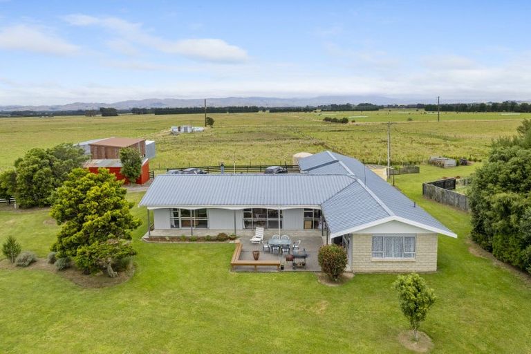 Photo of property in 921 Top Grass Road, Dannevirke, 4972