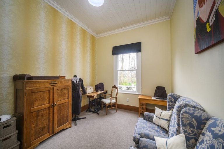 Photo of property in 803 Roberts Line, Bunnythorpe, Palmerston North, 4478