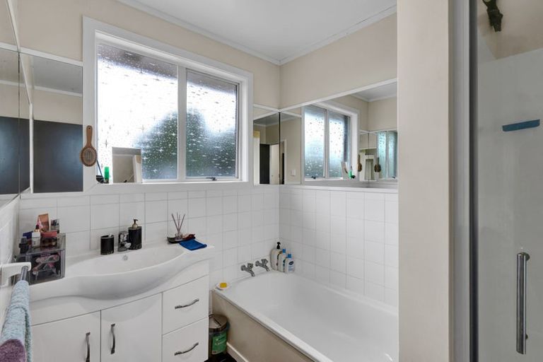 Photo of property in 180 Parklands Avenue, Bell Block, New Plymouth, 4312