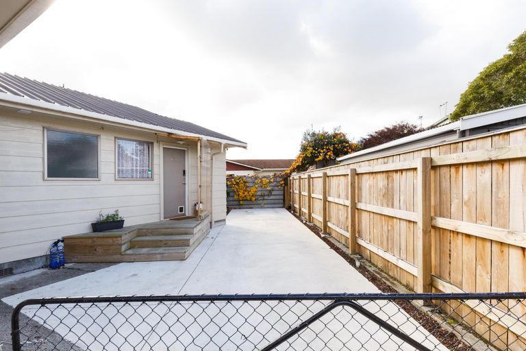 Photo of property in 17b Cecil Place, Cloverlea, Palmerston North, 4412